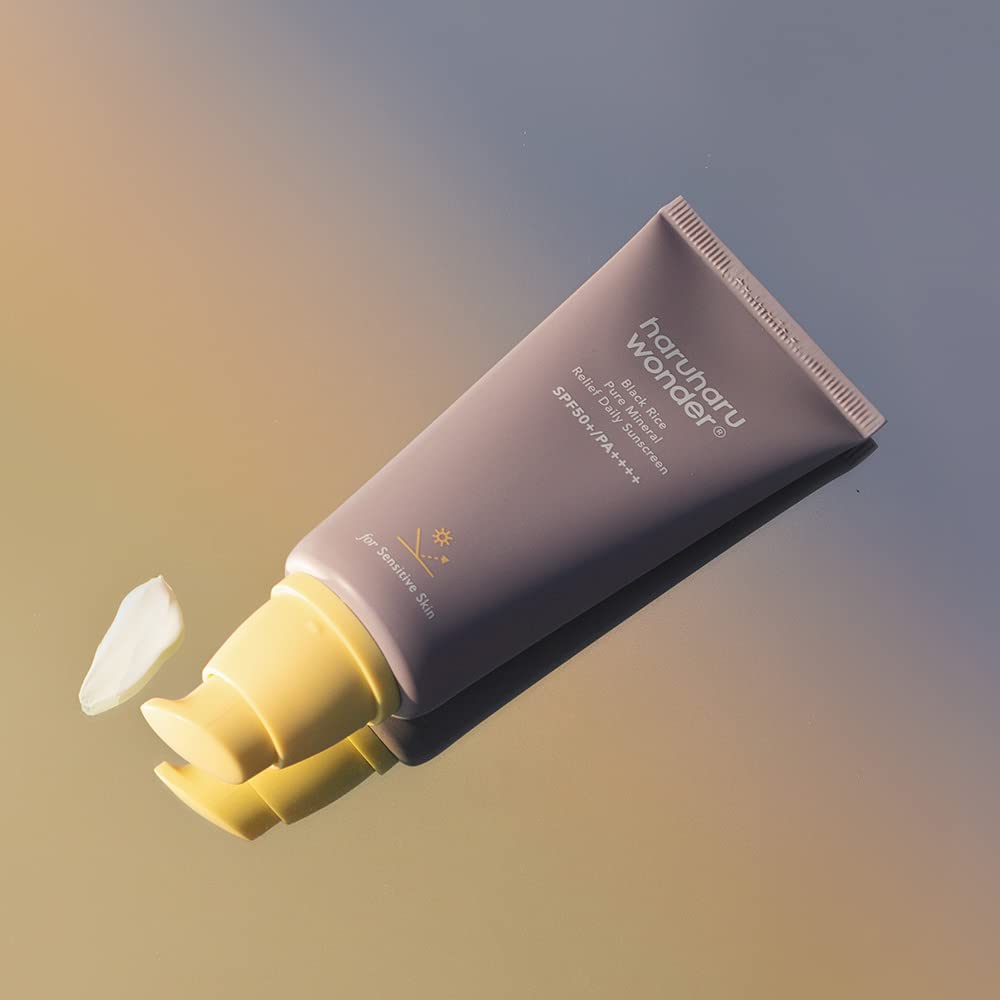 Haruharu Wonder Black Rice Pure Mineral Relief Daily Sunscreen, SPF50+/PA++++, Broad Spectrum UVA/UVB, Octanoate & Oxybenzone Free, Hyaluronic Acid, Niacinamide (50ml / 1.69fl.oz)